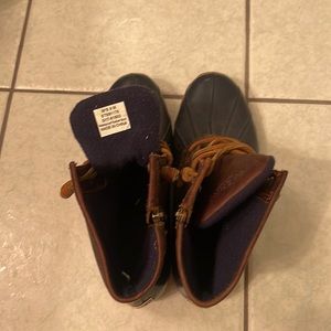 sperry duck boots